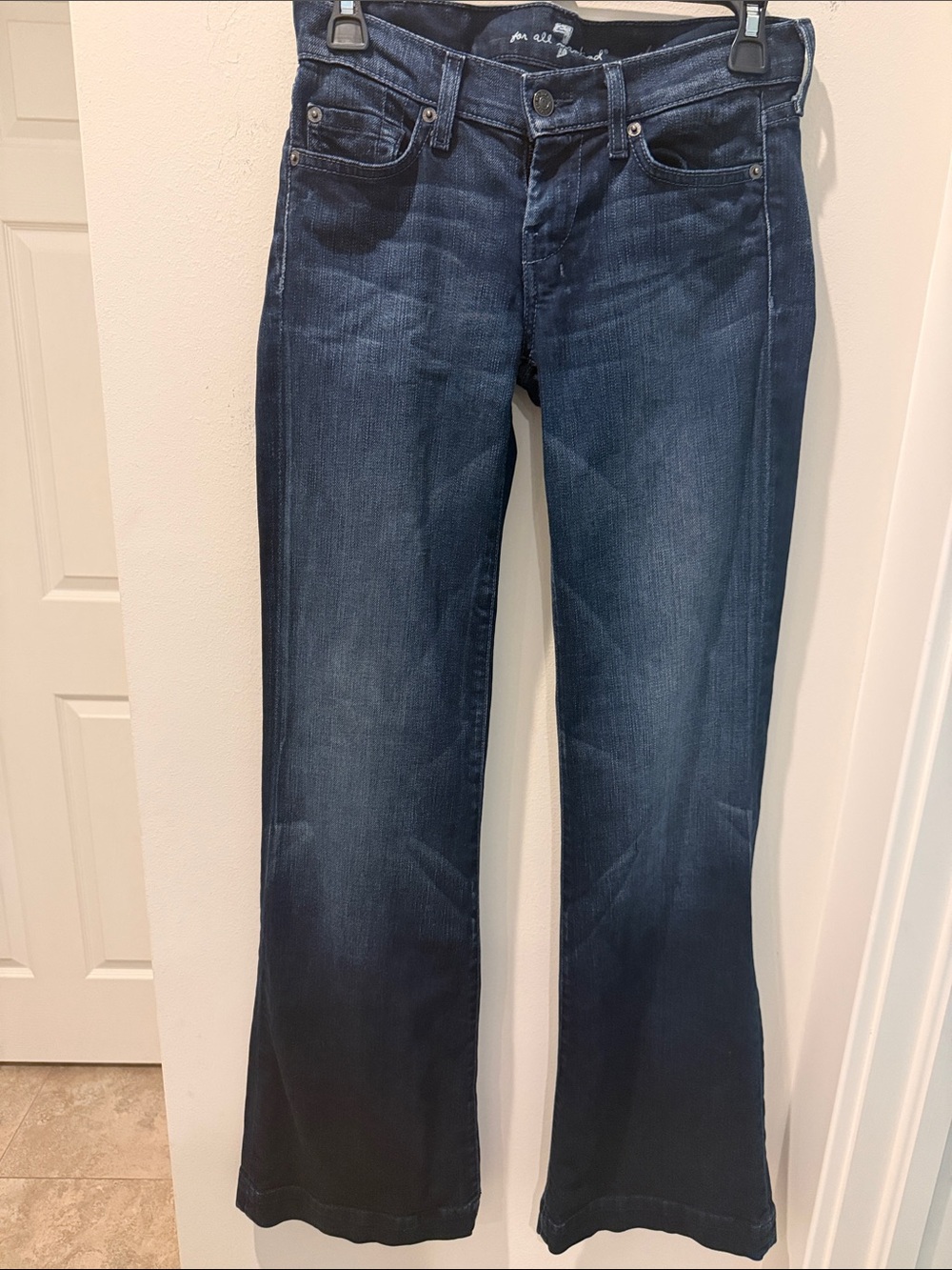 7 For All Mankind Dojo low rise Dark Blue Bootcut Jeans size 25